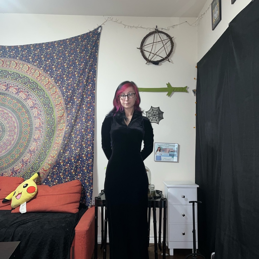 Misope Black Maxi Dress